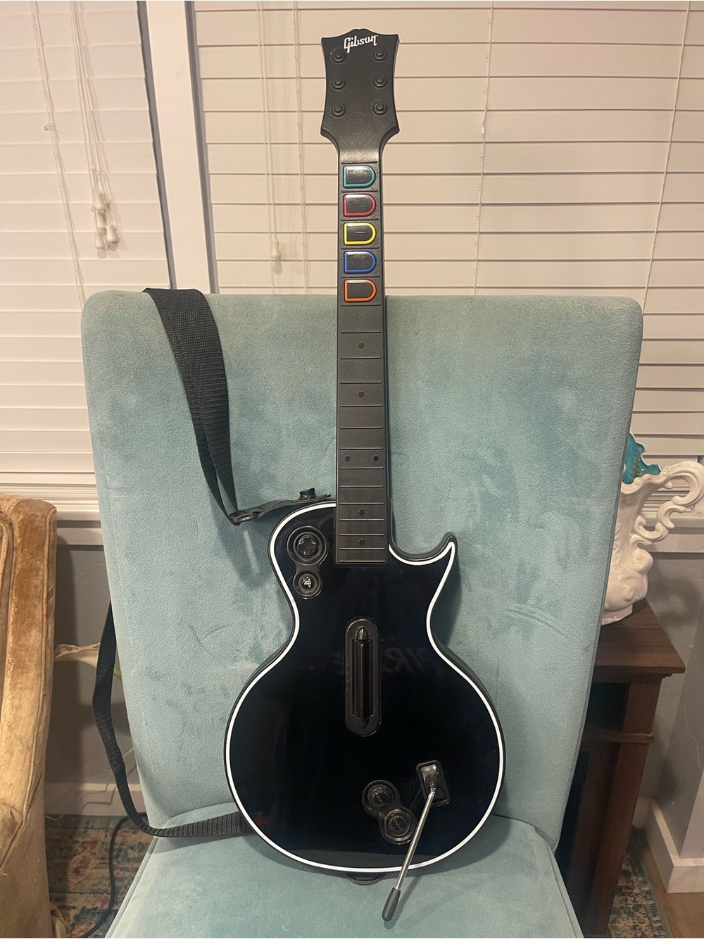 Guitar Hero Gibson Les Paul PS3 Wireless Guitar 95121.805 No Dongle